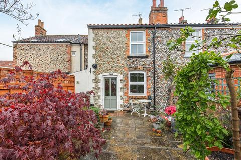 3 bedroom terraced house for sale, Holt