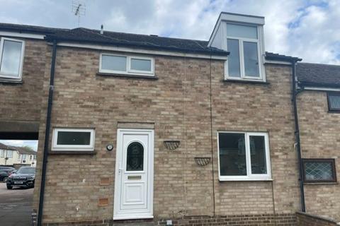 3 bedroom terraced house to rent, Hundon Place, Haverhill