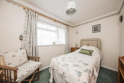 2 bedroom semi-detached bungalow for sale, Grange Close, Horam