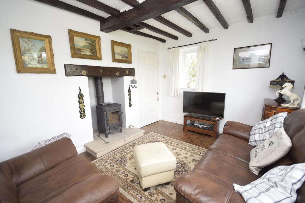 Cholmondeley Road, Hampton 3 bed cottage for sale £475,000