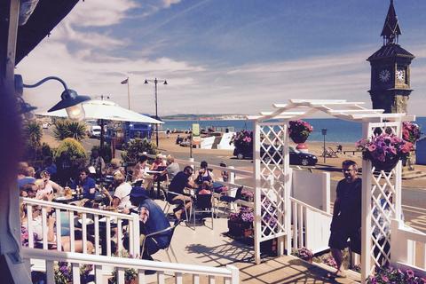 Bar and nightclub for sale, Esplanade, Shanklin
