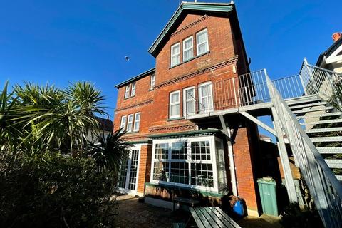 Hotel for sale, The Edgecliffe, 7 Clarence Gardens