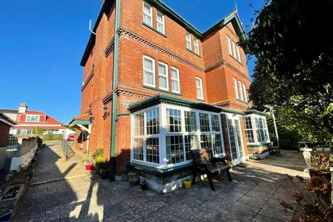 Hotel for sale, The Edgecliffe, 7 Clarence Gardens