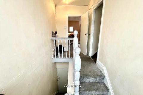 1 bedroom apartment to rent, Francis Street | Bury Park | LU1 1HP