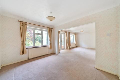 2 bedroom bungalow for sale, Egley Drive, Woking, GU22