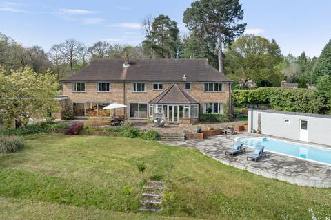 5 bedroom detached house for sale, Leigh Lane, Farnham, Surrey, GU9