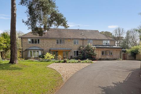 5 bedroom detached house for sale, Leigh Lane, Farnham, Surrey, GU9