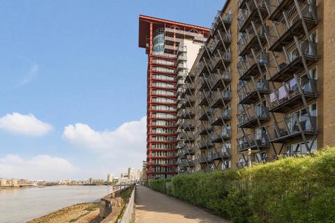 2 bedroom flat for sale, Seacon Tower, 5 Hutchings Street, London