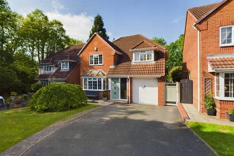 4 bedroom detached house for sale, Torrance Grove, Uttoxeter
