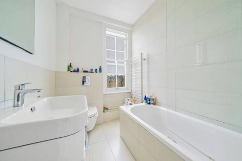 2 bedroom flat to rent, Buckingham Court, Notting Hill, London, W11