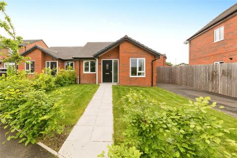 2 bedroom bungalow for sale, Taylor Road, Wistaston, Crewe, Cheshire, CW2