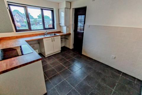 3 bedroom detached house for sale, Springfield Drive, Kidsgrove, Stoke-on-Trent