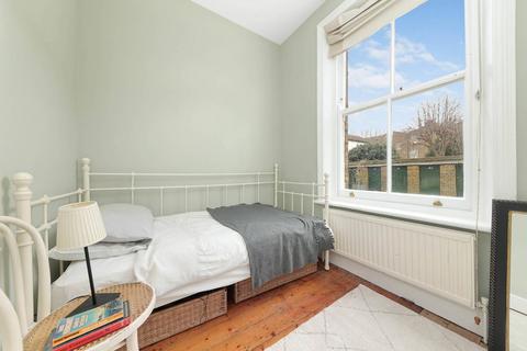 2 bedroom flat for sale, Cranworth Gardens, Oval, London, SW9