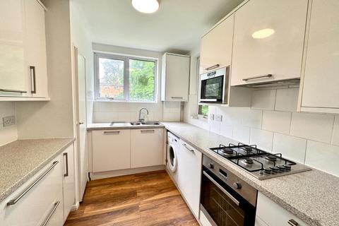 1 bedroom flat to rent, Hurst House, Hurst Lane, Abbeywood, London, SE2
