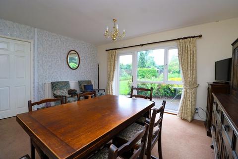 6 Athlone Road, Walsall, WS5 3QX