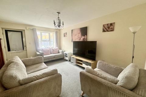 2 bedroom terraced house for sale, DANES CLOSE, GRIMSBY