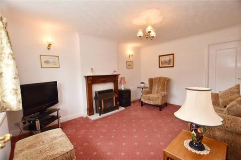 3 bedroom semi-detached house for sale, Stanley Street, Heywood, Greater Manchester, OL10