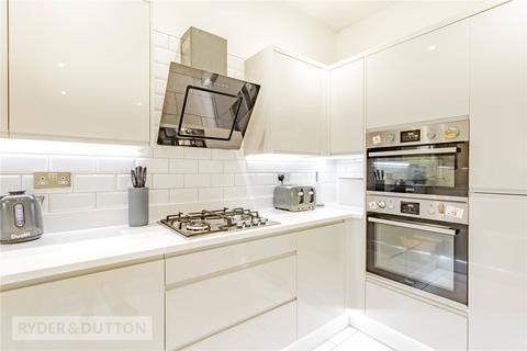 5 Ash Walk, Middleton, Manchester, M24 1JY