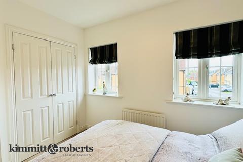 33 Denewood, Murton, Seaham, SR7 9BF