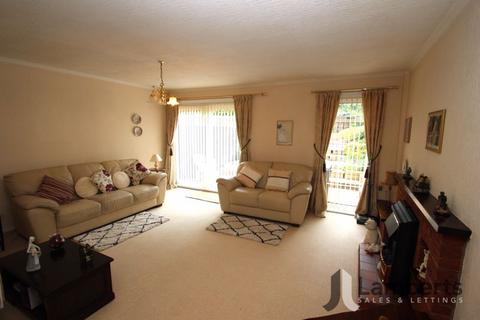 23 Evenlode Close, Redditch, B98 7NA