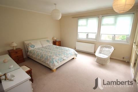23 Evenlode Close, Redditch, B98 7NA