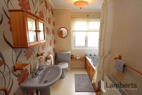 23 Evenlode Close, Redditch, B98 7NA