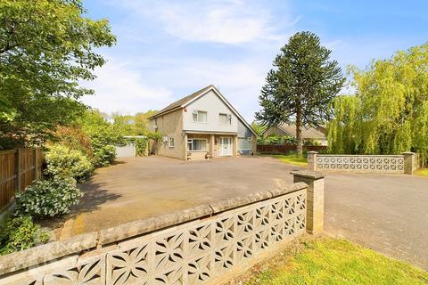 4 bedroom detached house for sale, Tasburgh Road, Saxlingham Thorpe, Norwich