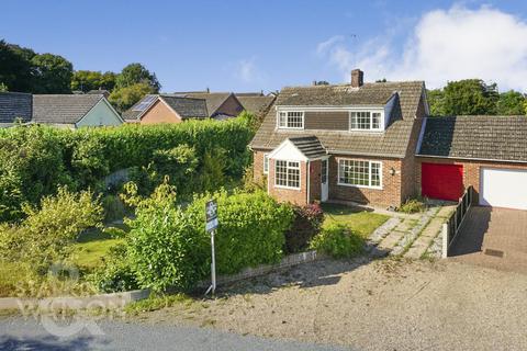 4 bedroom chalet for sale, Church Road, Blofield, Norwich