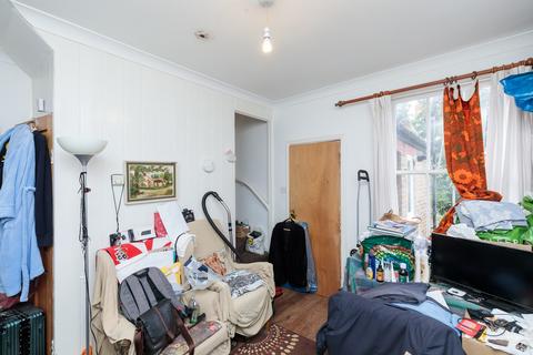 2 bedroom terraced house for sale, Morley Avenue, Wood Green N22