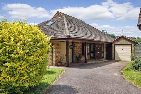 3 bedroom detached bungalow for sale, Havering Close, Tunbridge Wells TN2