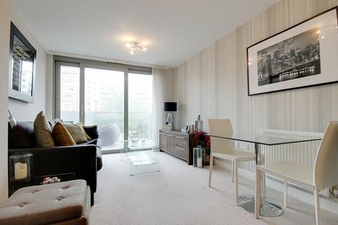 1 bedroom apartment to rent, Parkside Crt, Booth Road, E16