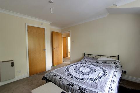 2 bedroom flat to rent, Woodside Lane, Woodside Park
