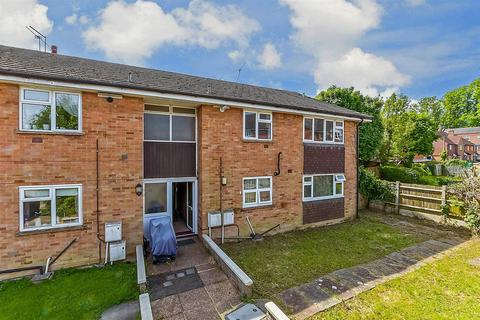 2 bedroom flat for sale, Springfield Court, Crawley, West Sussex