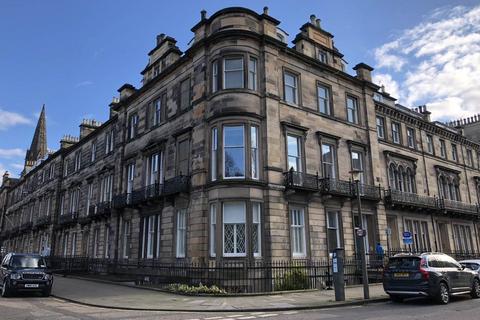 2 bedroom flat to rent, Rothesay Place, West End, Edinburgh