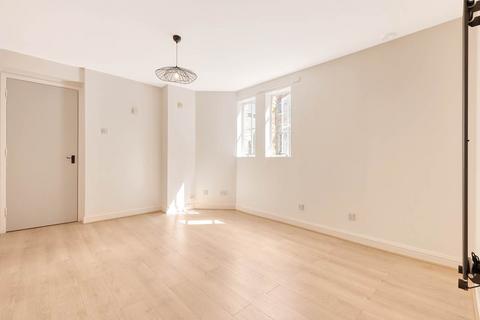 1 bedroom flat for sale, Clock Court, Victory Road, Wanstead