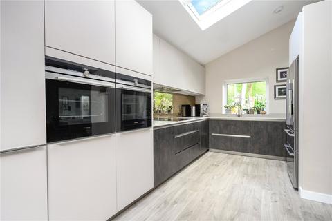 3 bedroom house for sale, Wey Meadows, Weybridge, Surrey, KT13