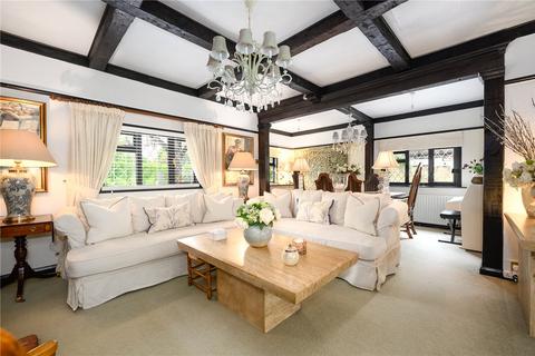 2 bedroom bungalow for sale, Hamm Court, Weybridge, Surrey, KT13