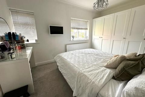 16 Cromer Way, Luton, LU2 7EE