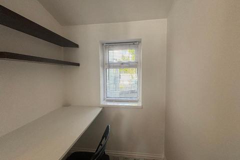 3 bedroom end of terrace house to rent, Molesworth Street, Hove, BN3 5FL