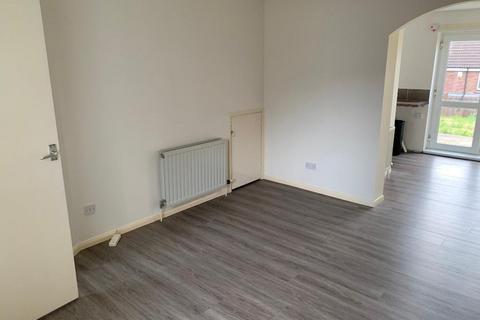 2 bedroom terraced house to rent, Cayley Way, Kings Tamerton, Plymouth, Devon, PL5 2UA