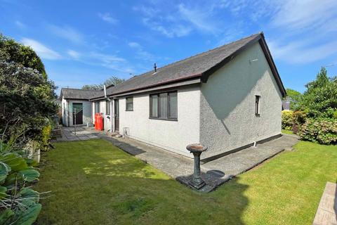 3 bedroom bungalow for sale, Stad Glandwr, Caeathro, Caernarfon, Gwynedd, LL55