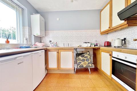 1 bedroom flat for sale, Grand Avenue, Worthing, West Sussex, BN11