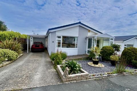 2 bedroom detached bungalow for sale, Craig Drive, Penrhyn Bay