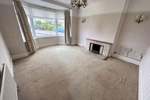 5 bedroom semi-detached house for sale, The Oval, Llandudno