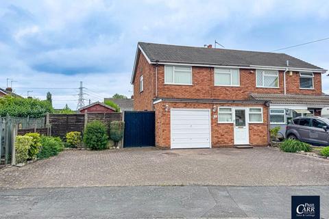 4 bedroom semi-detached house for sale, Hawthorne Road, Cheslyn Hay, WS6 7ER