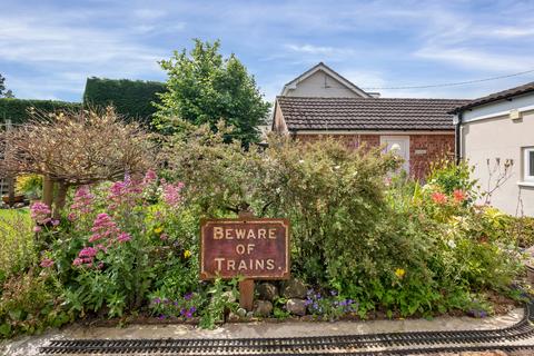 3 bedroom detached house for sale, The Charming Yew Tree Cottage, Main Street, LE14 2EA