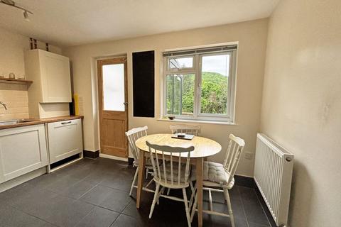 2 bedroom semi-detached house to rent, Lime Close, Minehead