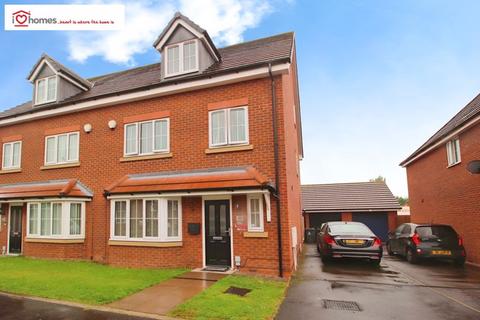 6 bedroom semi-detached house for sale, New Croft Drive, Willenhall