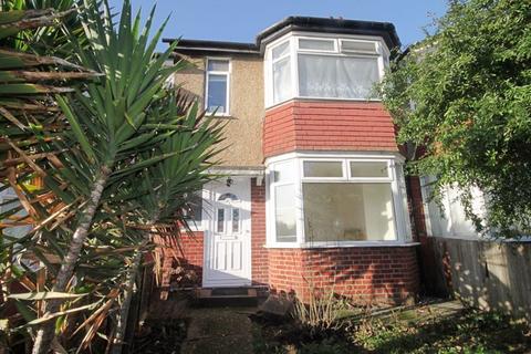 3 bedroom terraced house for sale, Mansell Road, Greenford