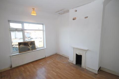 3 bedroom terraced house for sale, Mansell Road, Greenford